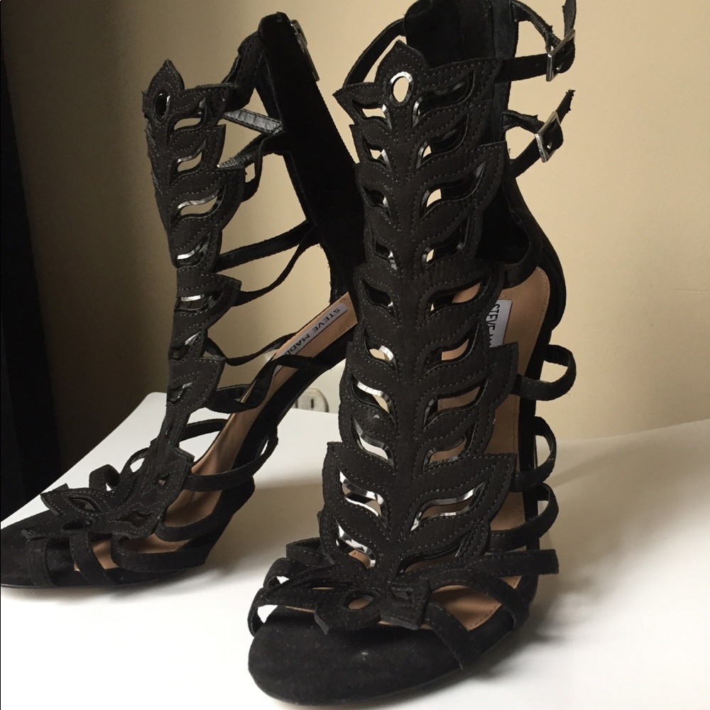 Steve Madden shoes w/ removable leg wraps